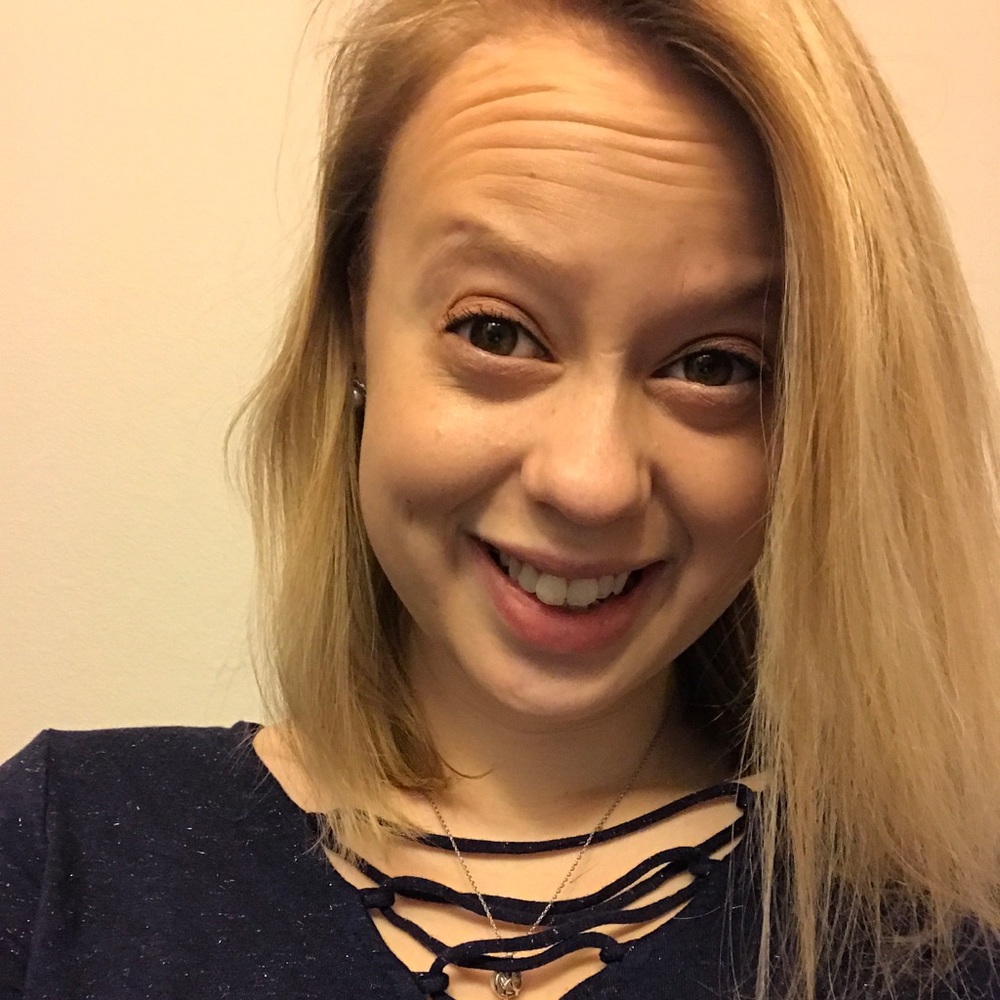 Meet your Posher, Lydia